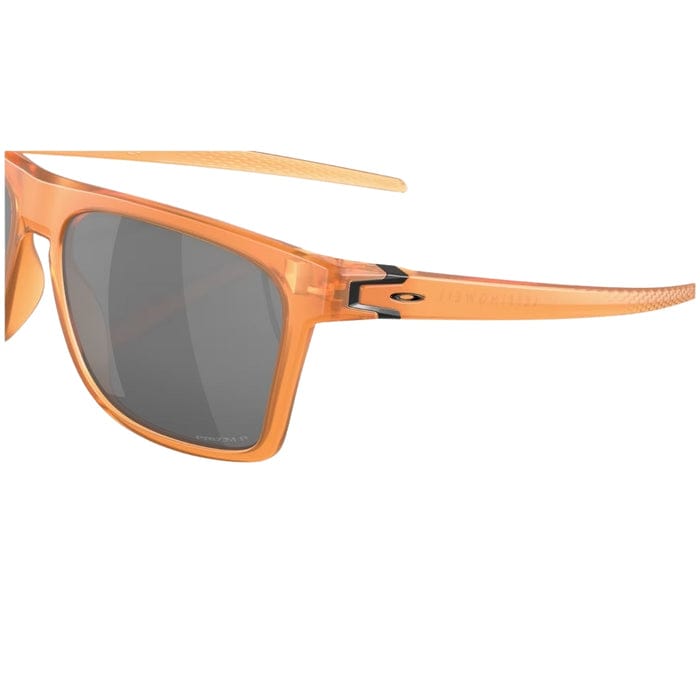 OAKLEY OO9100